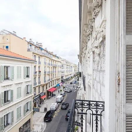 Chezdudi * Niza