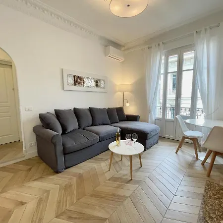 Apartamento Chezdudi